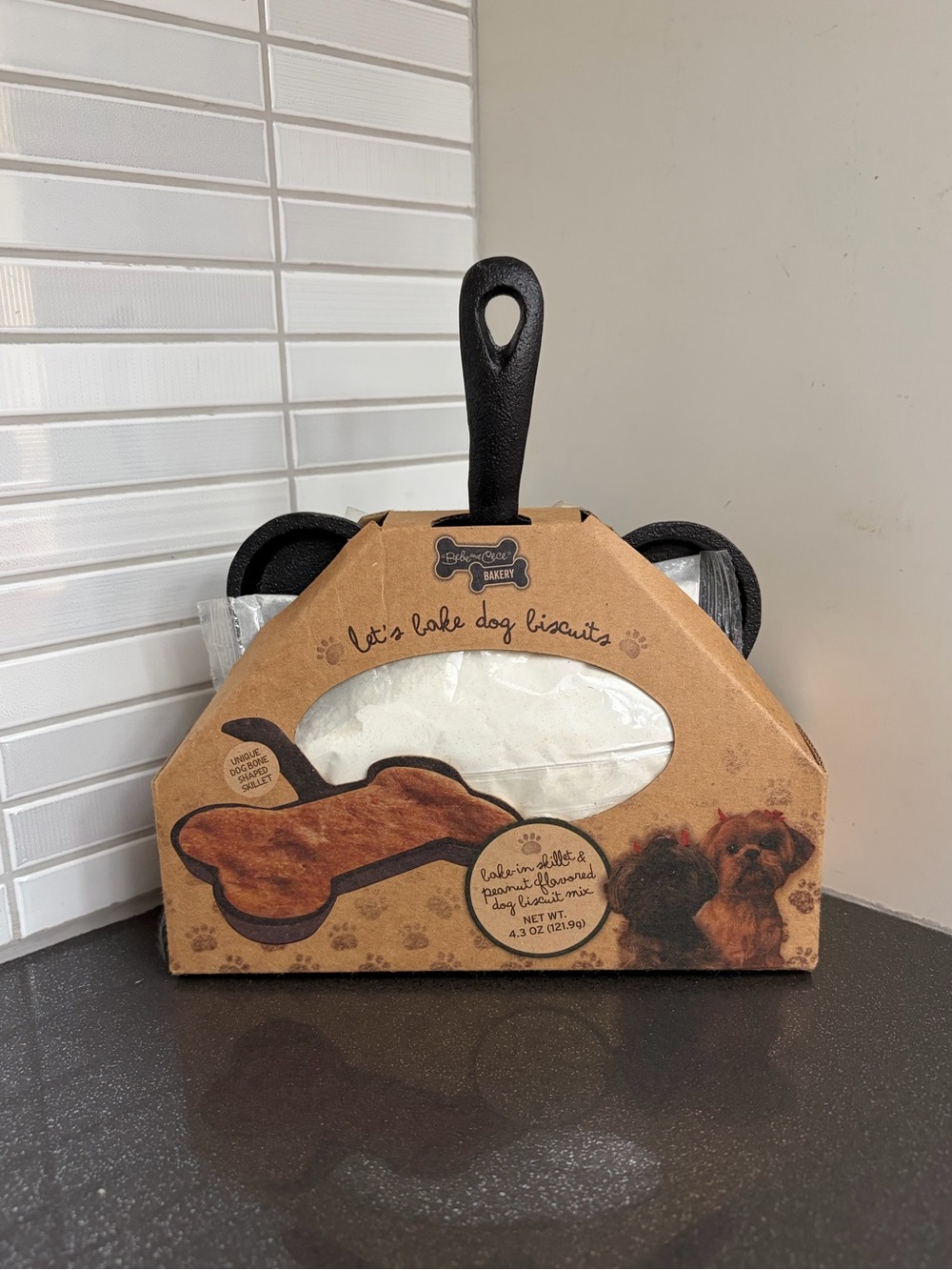 NWT Bebe and Cece Bakery Dog Birscuit Making Kit